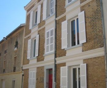 Location Studio 1 pièce Reims (51100) - 3 rue Macquart (3ème étage fond de cour)