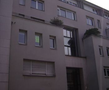 Location Studio 1 pièce Reims (51100) - 37 rue Clovis (2ème étage gauche)