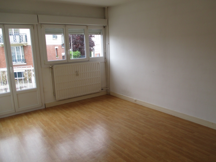 Location Appartement 1 pièce Reims (51100) - 41 rue Georges Boussinesq (1er étage gauche)