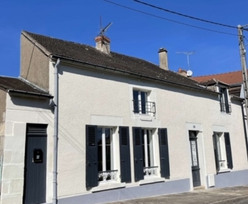 Location Maison de ville 3 pièces Cosne-Cours-sur-Loire (58200)